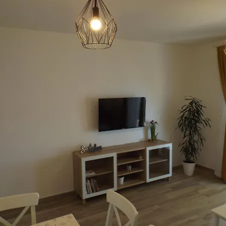 Elma Homestay